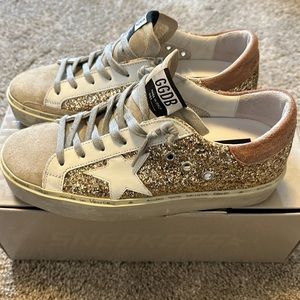 Golden Goose Hi Star distressed gold glitter size 39 fits like 8.5-9
